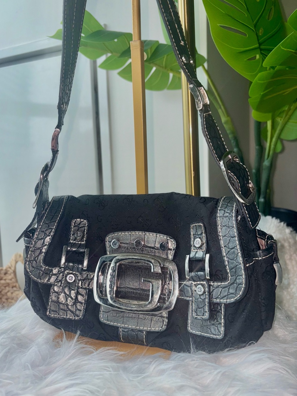 Vintage Y2K GUESS Atomic Logo Black Monogram Croc G Buckle Shoulder Bag